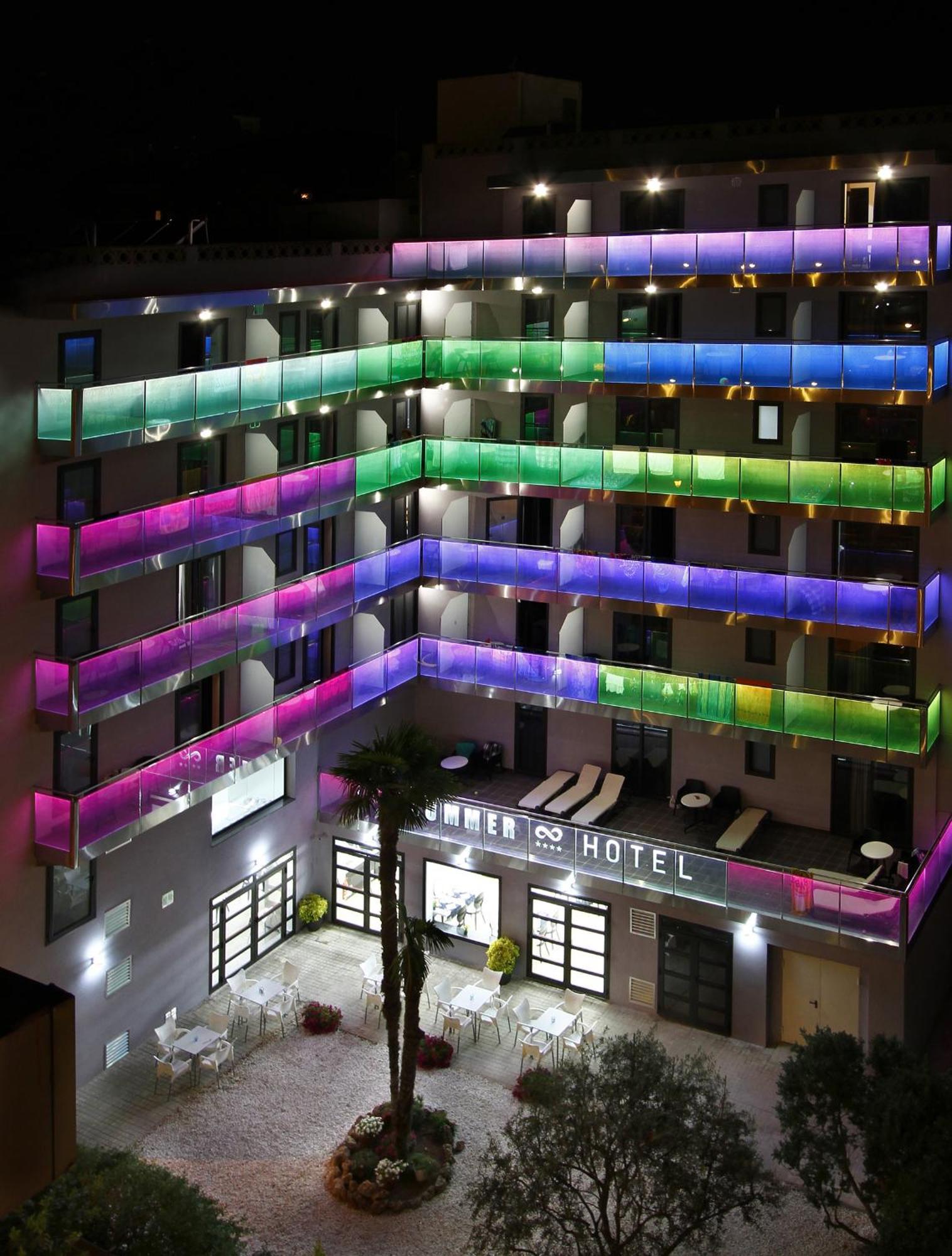Summer Hotel Calella Exteriör bild