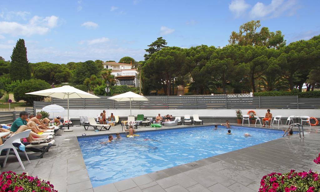 Summer Hotel Calella Exteriör bild